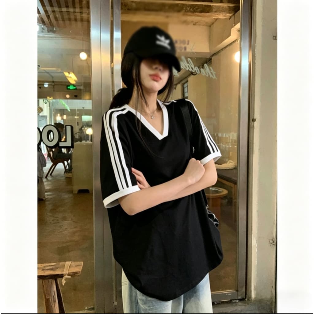 Beryl เสื้อยืดคอวีแขนสั้นสีขาวใหม่สำหรับผู้หญิง สไตล์เกาหลี เสื้อตัวหลวมและใส่ได้หลายโอกาส รูปที่ 3