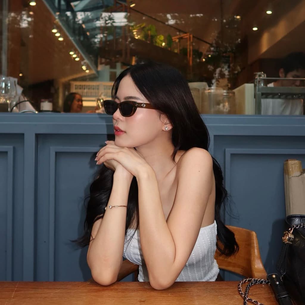 plume.bkk แว่นกันแดดรุ่น ‘Claire’ Sunglasses รูปที่ 5