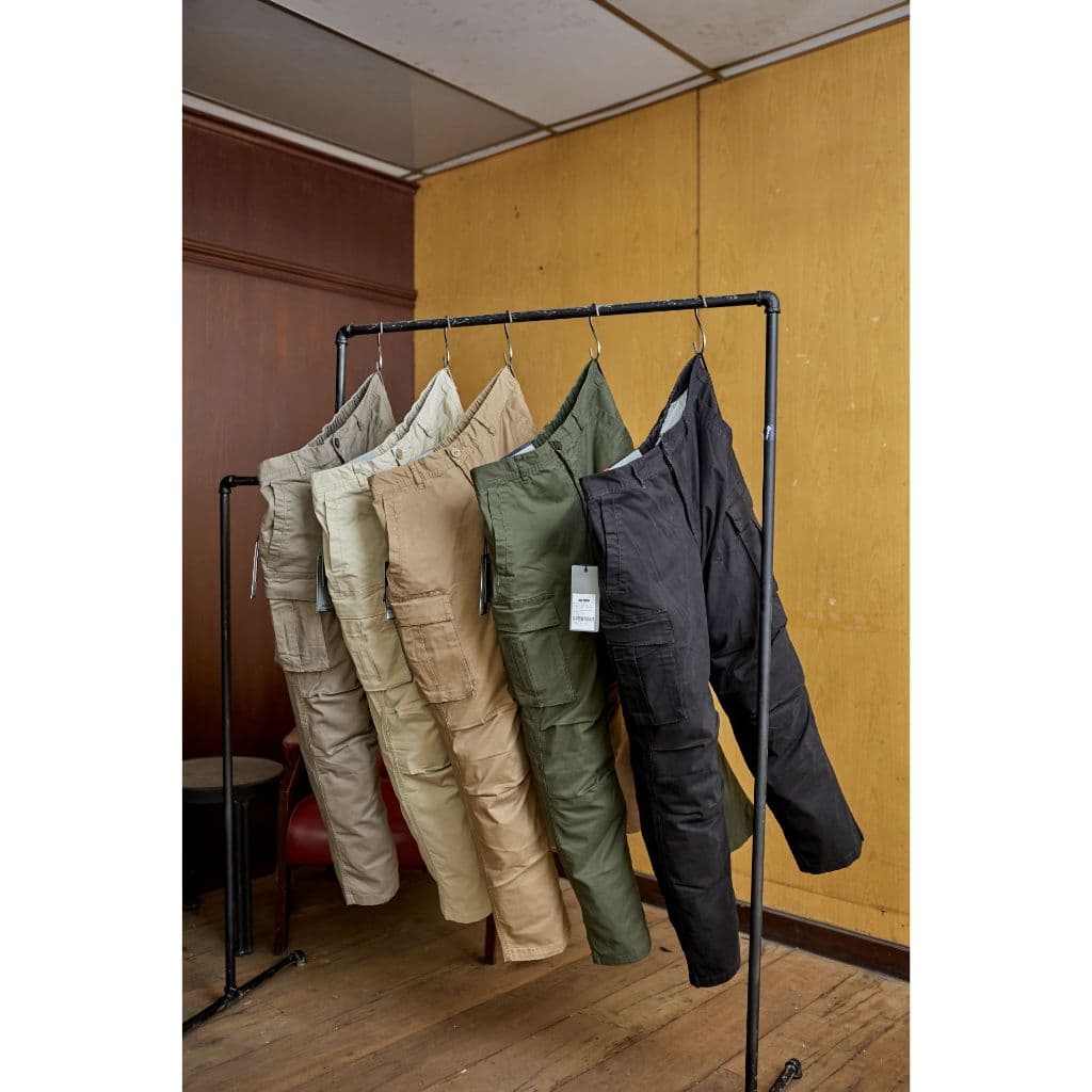 กางเกงชิโนผู้ชายทรงคาร์โก้ Jack Russel Klassik J-222 Straight Fit Mid Waisted รูปที่ 1
