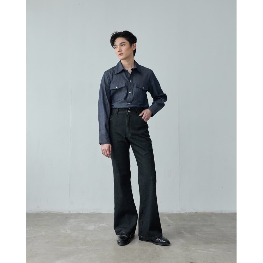 DUMB - The Flared Jeans กางเกงยีนส์ขาม้า รูปที่ 4