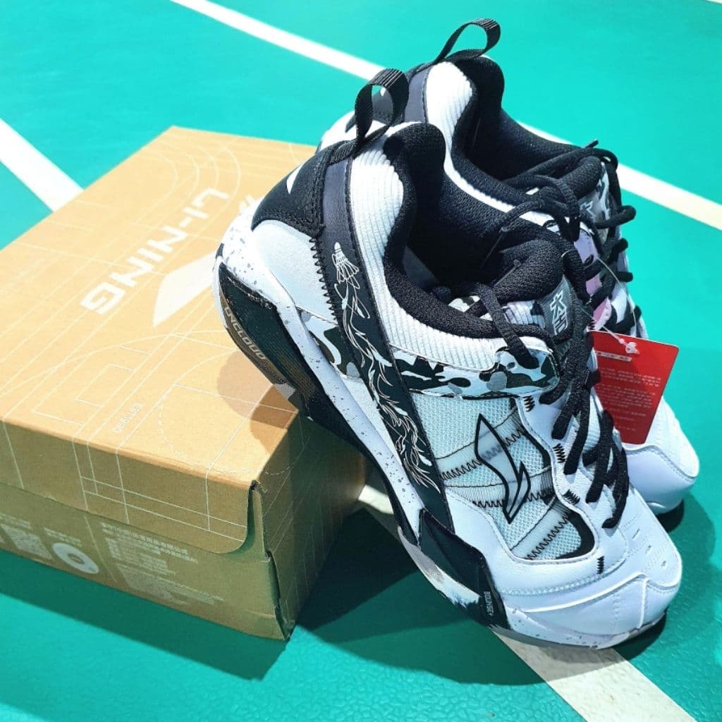 รองเท้าแบดมินตัน Li-Ning Invincible ACE แท้% รูปที่ 1
