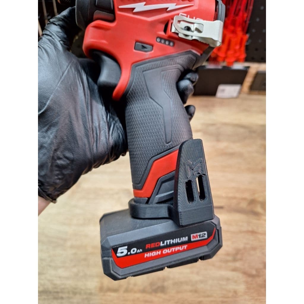 ตะขอแขวนสำหรับMilwaukee M12 รูปที่ 6