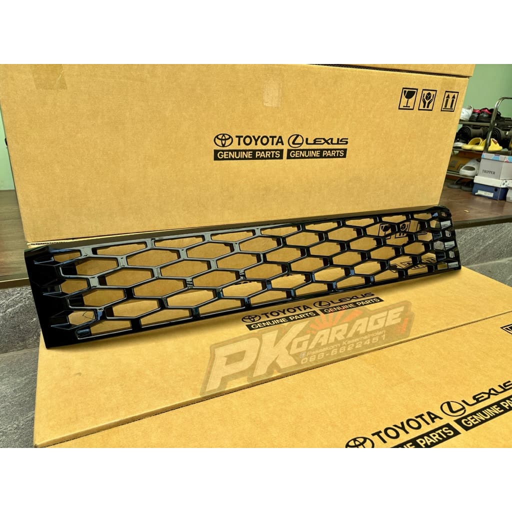 ของแท้ครับ!! กระจังหน้าทราโว่ HiluxTravo ToyotaHiluxTravo ของใหม่แท้ศูนย์ พาร์ทอะไหล่แท้ ถูกชัวร์ รูปที่ 6