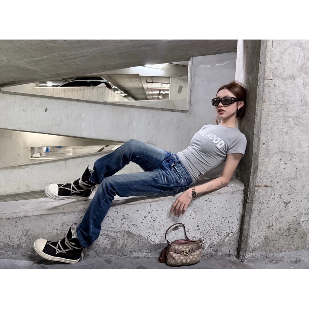AHOLICBKK | GIRL HOOD SLIM FIT - เสื้อทรงสลิมฟิต รูปที่ 9