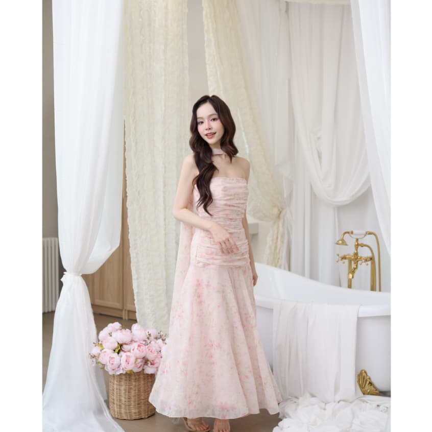 Pirunya - Long Dress 20 เดรสยาวเกาะอก จับเดรป กระโปรงระบาย พร้อมผ้าคาดคอ รูปที่ 4