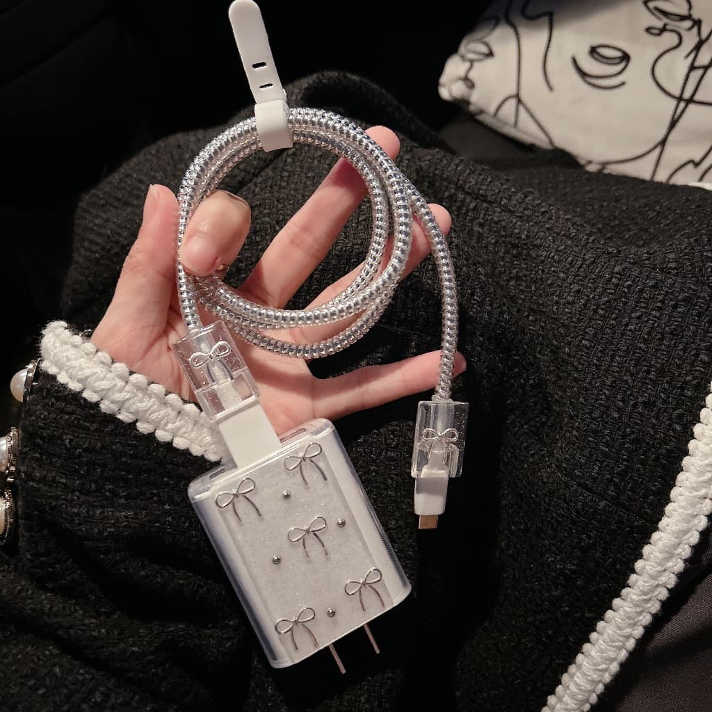 จากไทย ลาบูบู้น้ำตาล ชุดพันสาย เคสหัวชาร์จ ลายการ์ตูน ตัวถนอมสาย USB oppo 80w 67w vivo33w 44w ถนอมสายชาร์จ รูปที่ 1
