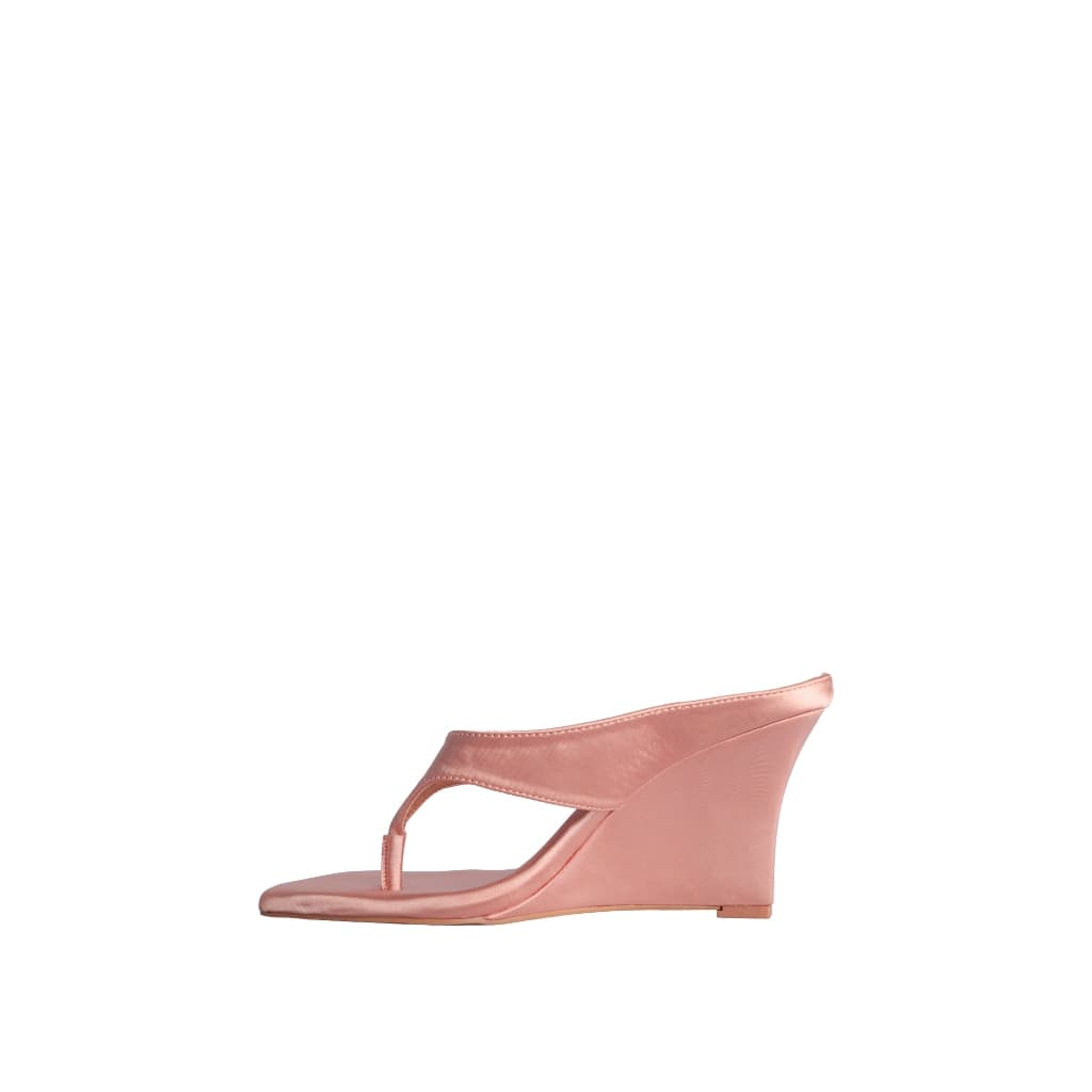 Villains SF LINARIA Thong Heels รองเท้าแตะส้นสูงผู้หญิง ส้นสูง 3.9" รูปที่ 6