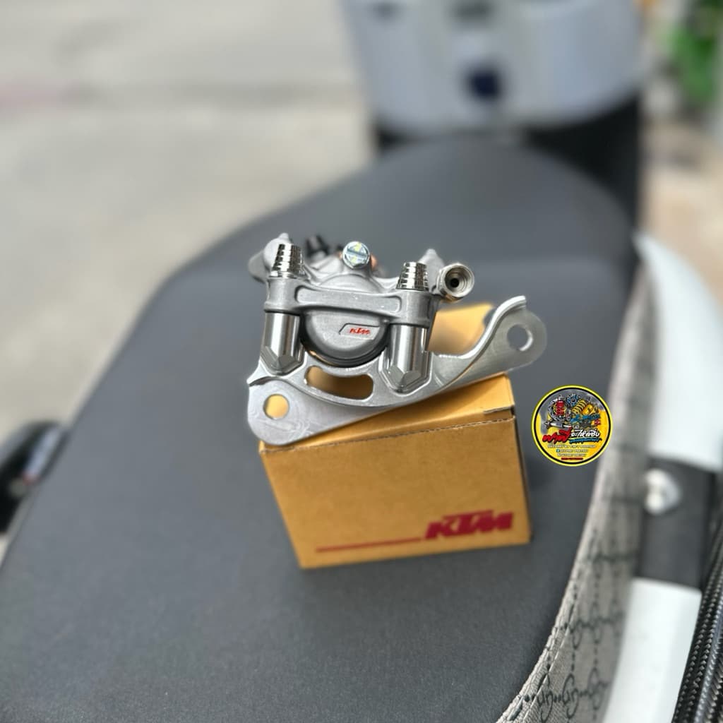 ปั้มKTM พร้อมผ้าเบรค ขาจับปั้มKTMใส่W125/W110i/SONIC/FINOจานเดิม/GIORNOธรรมดา/LEAD รูปที่ 4