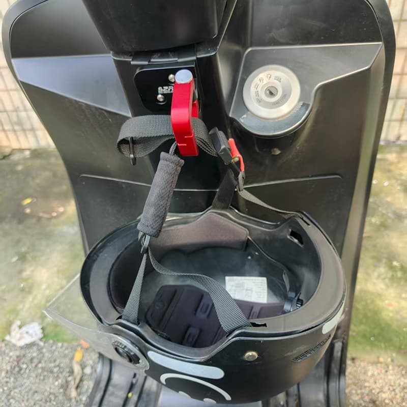 ตะขอเกี่ยว สำหรับ Lambretta V200 V125 V 200 ตะขอหมวกกันน็อค เชื่อมต่อกระเป๋าเดินทาง รูปที่ 8