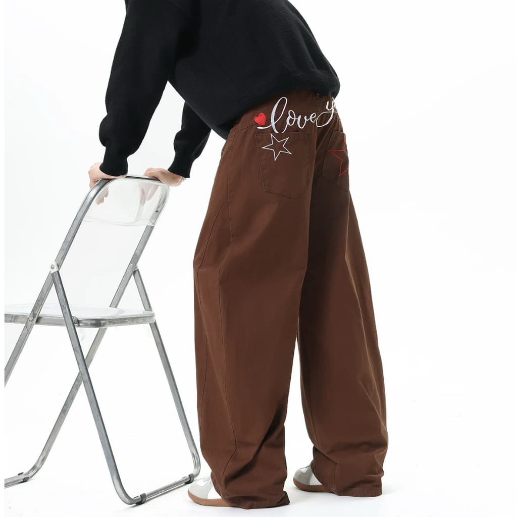 CIPELA กางเกงยีนส์ผู้ชาย สไตล์ พิมพ์ลายดาว คุณภาพเยี่ยม ความรู้สึกเชิงออกแบบ สไตล์สตรีท แฟชั่นแมทช์ง่าย ลำลองหลวม รูปที่ 6