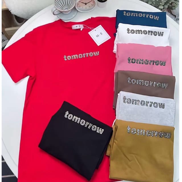 เสื้อยืดคอกลมแขนสั้น รีดเพชรลาย tomorrow ป้าย ME รูปที่ 1