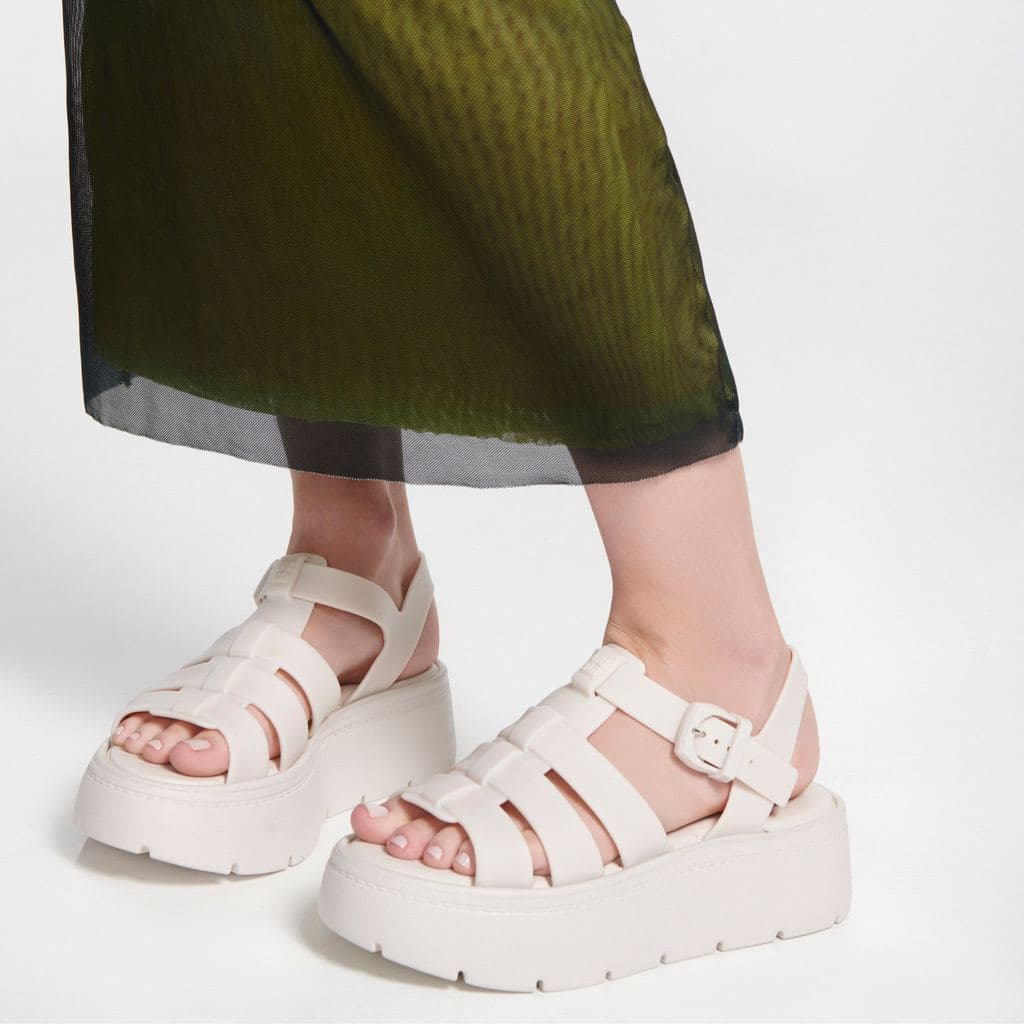 MELISSA UP PLATFORM AD รุ่น 37065 รองเท้ารัดส้น รูปที่ 3
