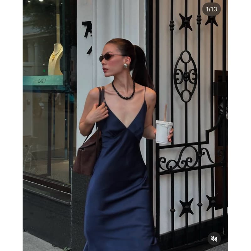เดรสยาว Form 2-Strap Silk Dress รูปที่ 1
