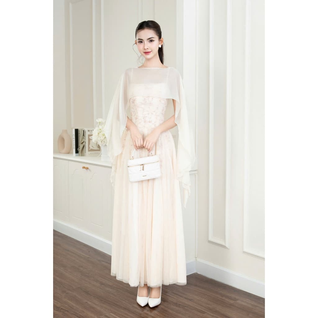 ผ้าคลุมผ้าคลุมไหล่ผ้าชีฟองเมทัลลิก Elegant Biceps Cira Boutique K0001 รูปที่ 5